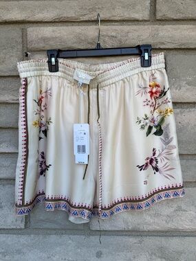 Johnny Was Silk Blend Mayvis Pull On Shorts Large, small $230